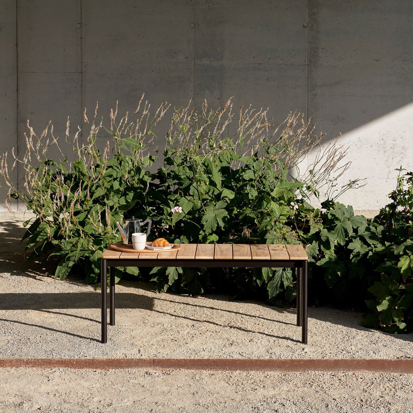 Ville AV27 Gartenbank S Warm black