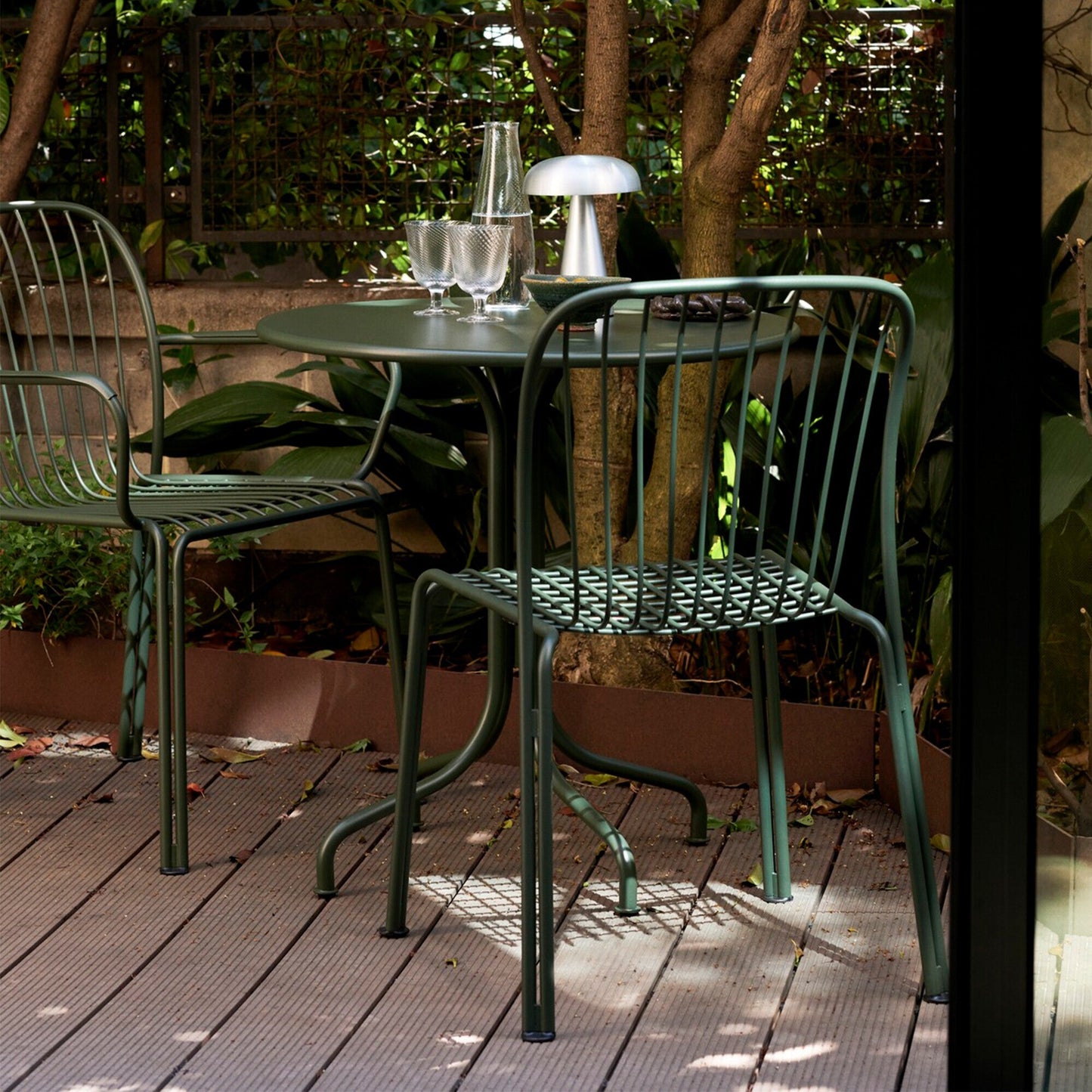 Thorvald SC94 Gartenstuhl Warm black