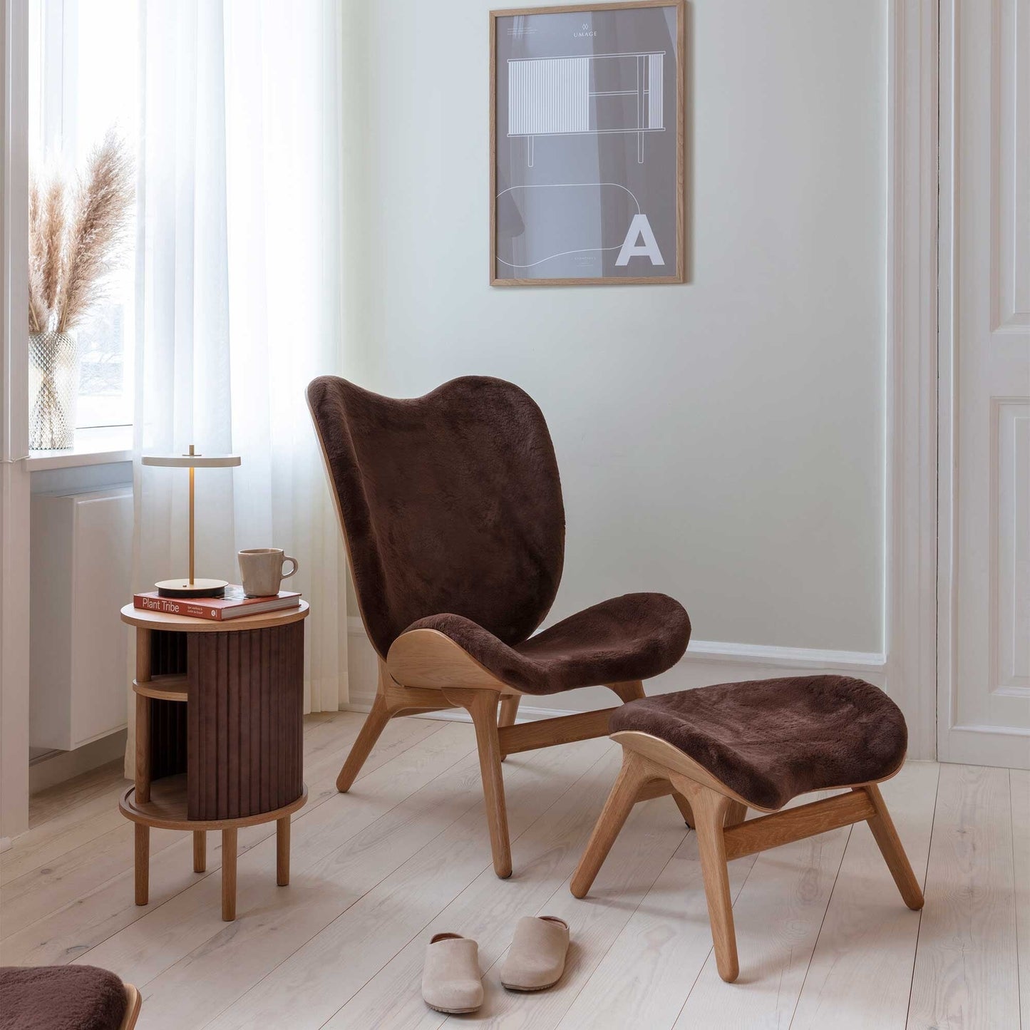 A Conversation Piece Ottoman Schwarz