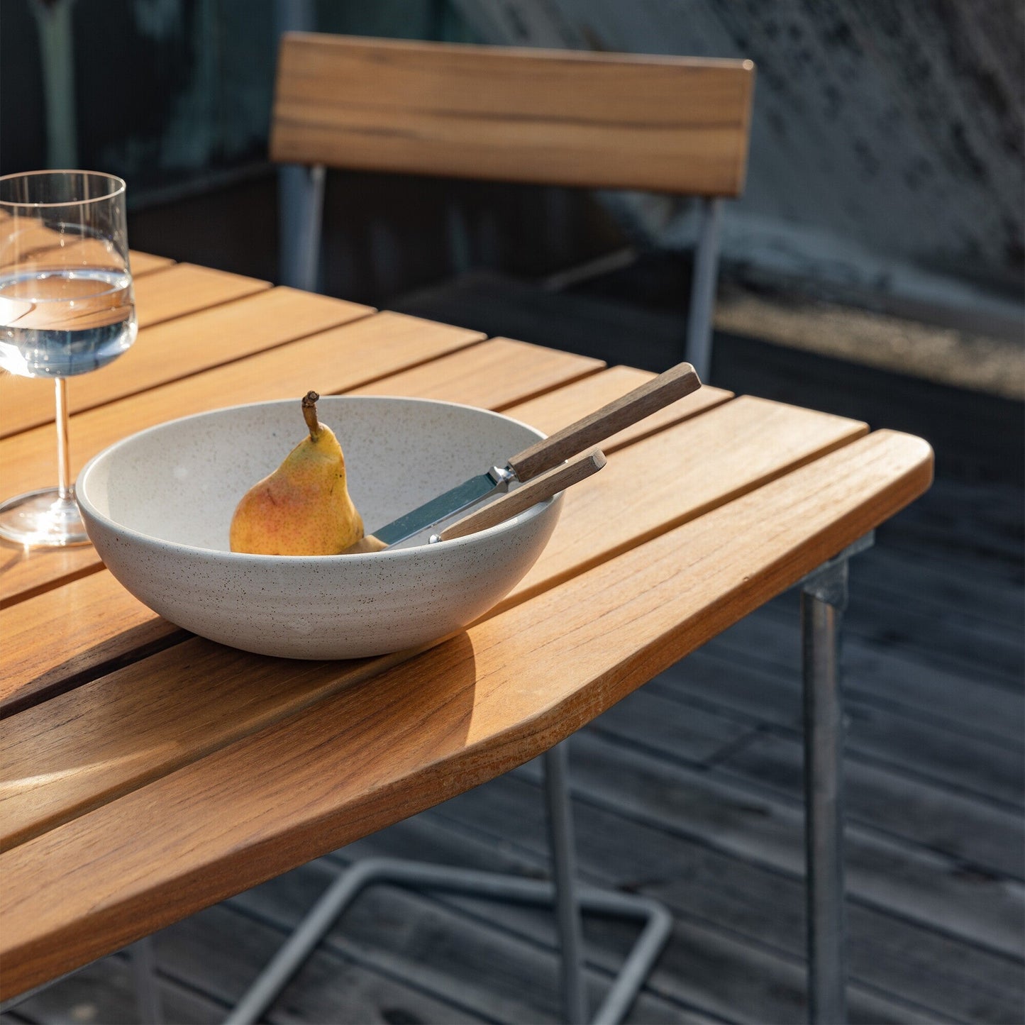 B31 84 Gartenesstisch klappbar 92x84cm Teak