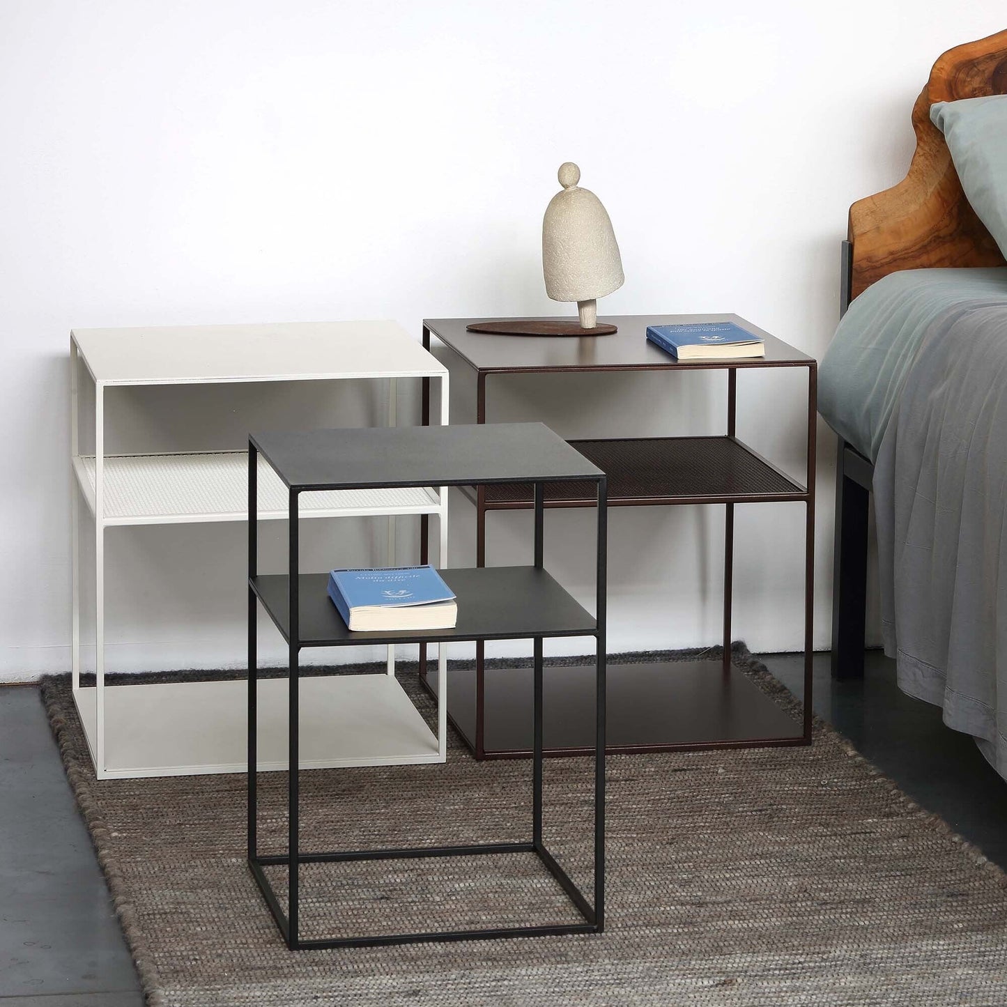 Slim Irony Triplet Beistelltisch 31x31cm