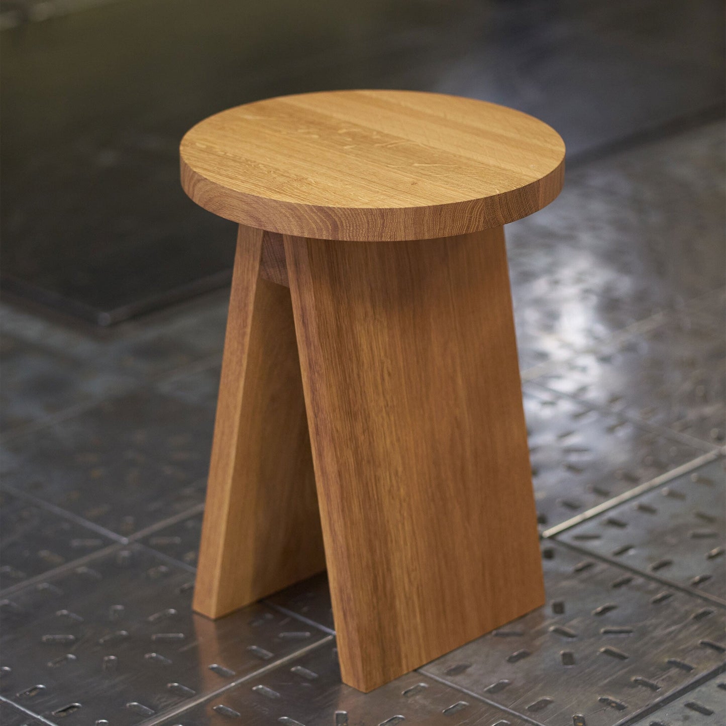 EK01 Stool Hocker