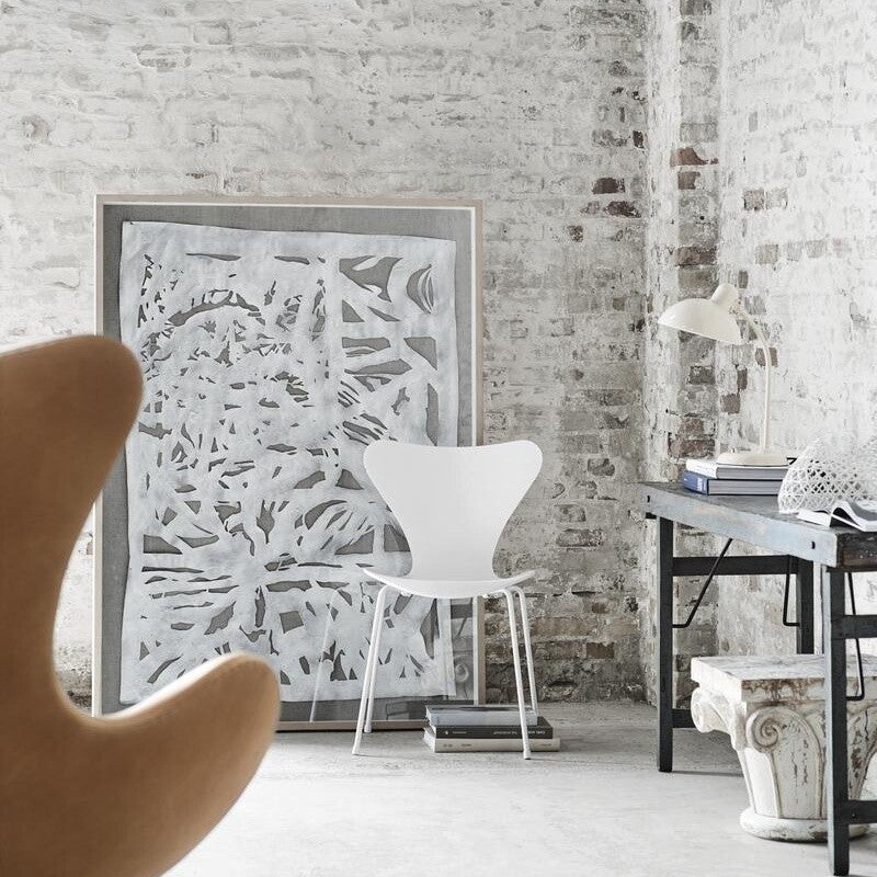 Serie 7™ Stuhl gefärbte Esche Monochrom Weiß
