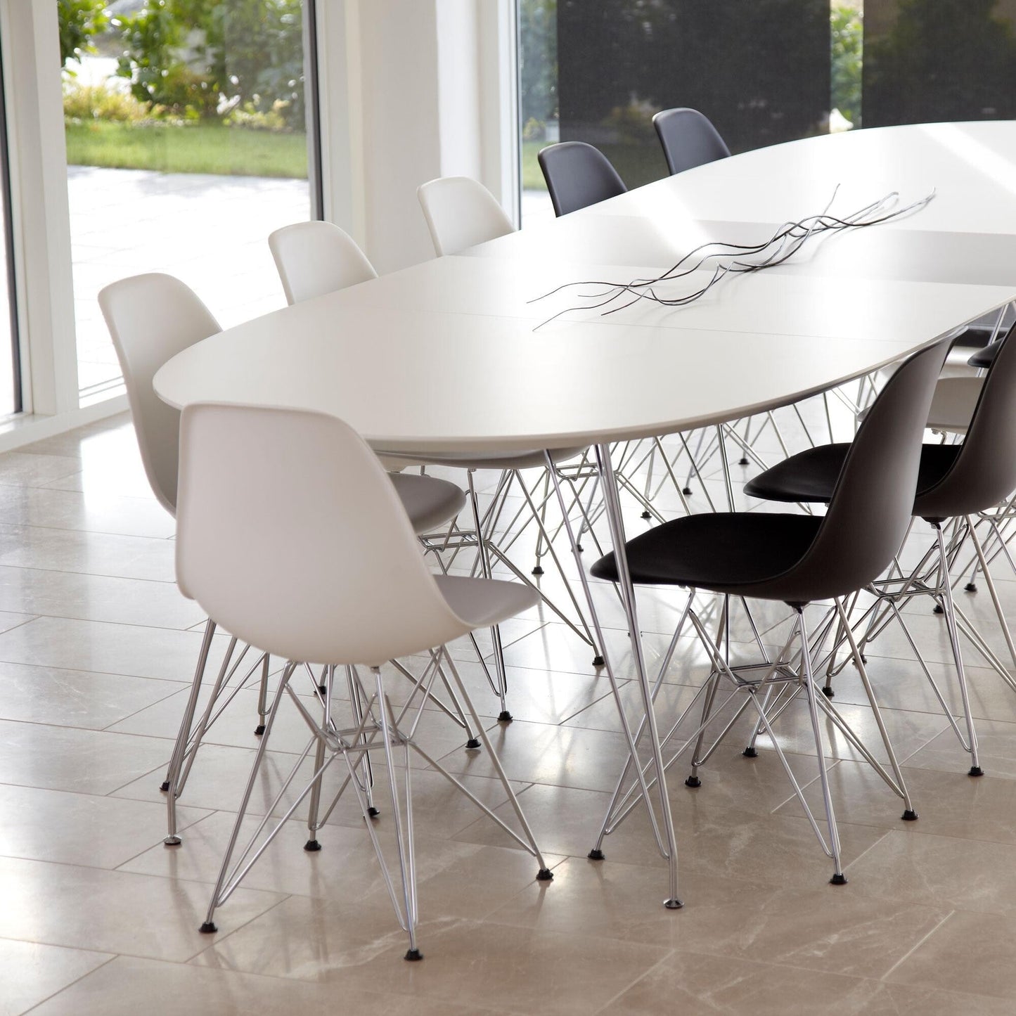 DK10 Esstisch ausziehbar Beine Chrom Weiß