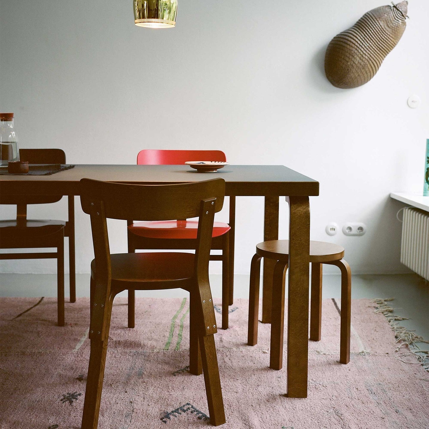 E60 Hocker Gestell gebeizt