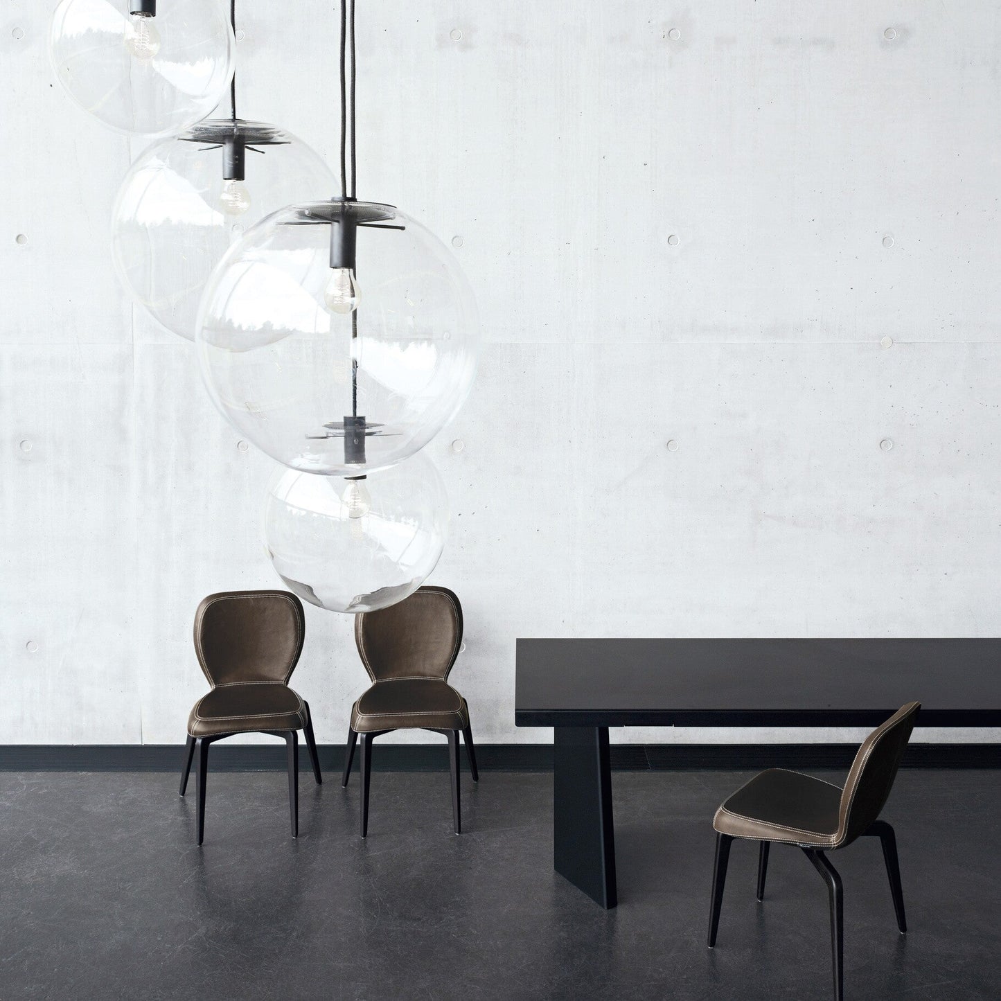 Munich Chair gepolstert Leder Schwarz