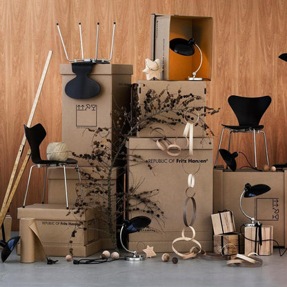 Die Ameise™ Stuhl gefärbte Esche Schwarz