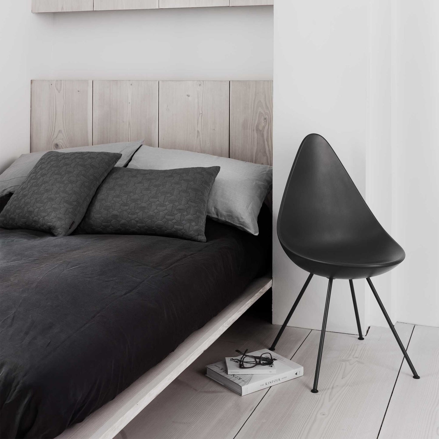 Drop™ Stuhl Schwarz