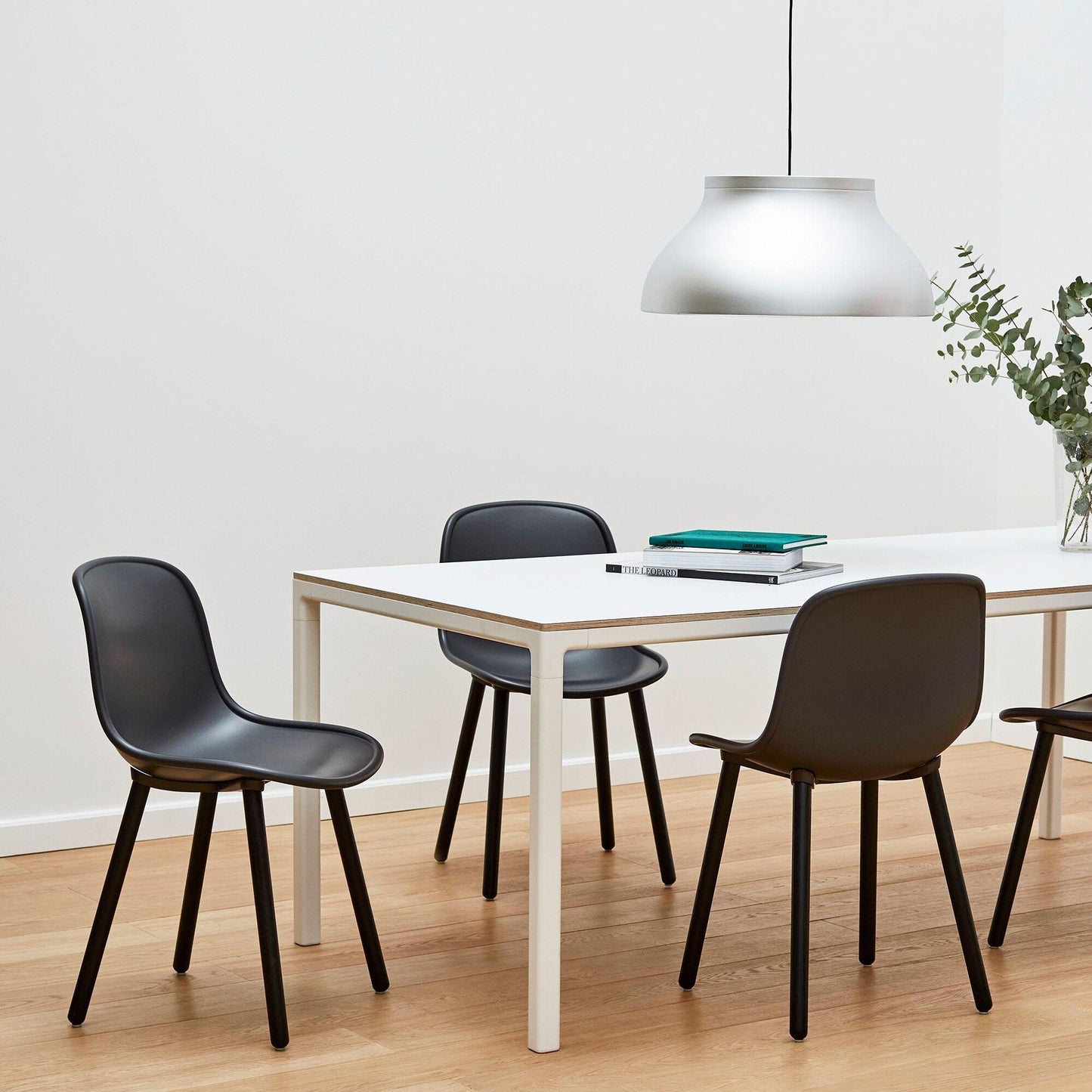 Neu 12 Stuhl Gestell Eiche Soft Schwarz gebeizt Schwarz