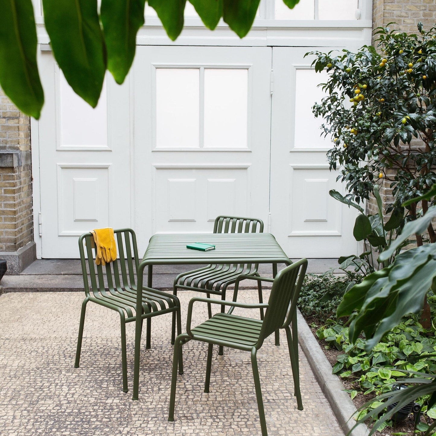 Palissade Gartentisch 82,5x90cm Natur