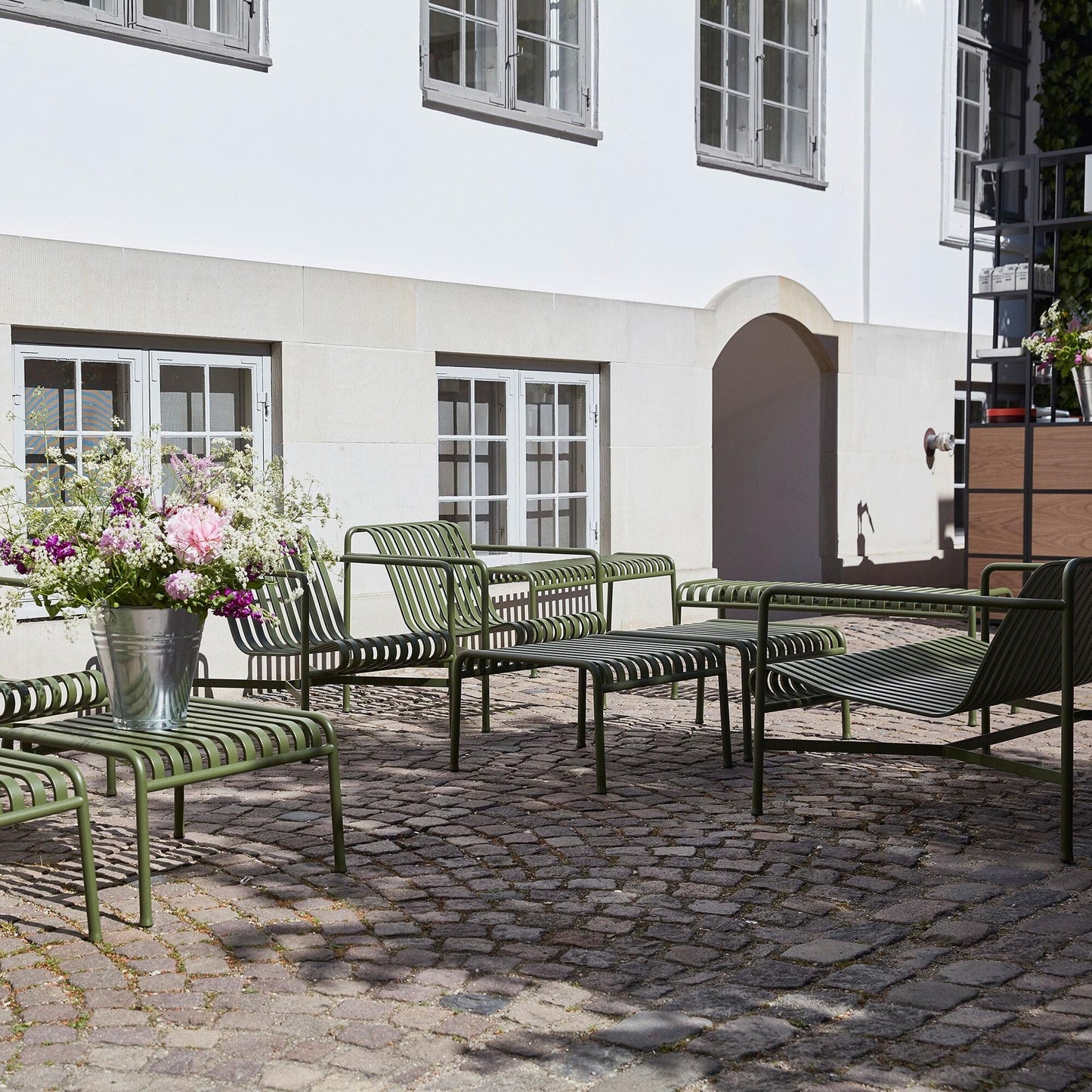 Palissade Lounge Sofa Weiß