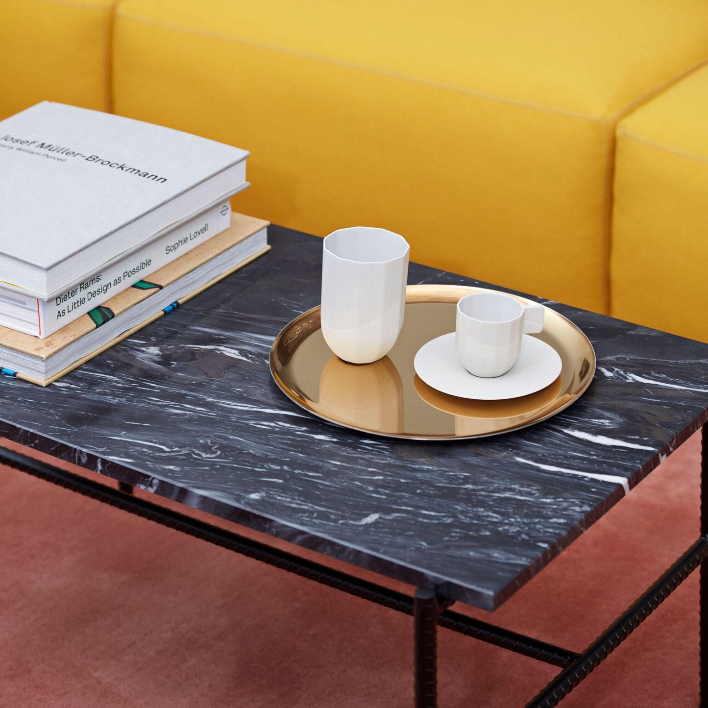 Rebar Couchtisch 80x49cm Schwarz