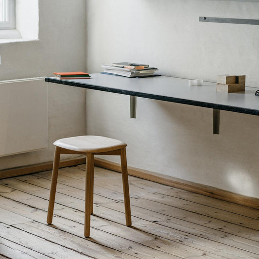 Soft Edge 72 Hocker