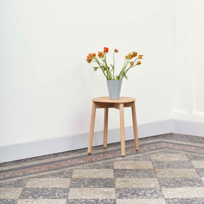 Soft Edge 72 Hocker