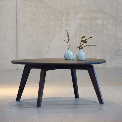 Dweller Massivholz-Beistelltisch Ø90cm Natur