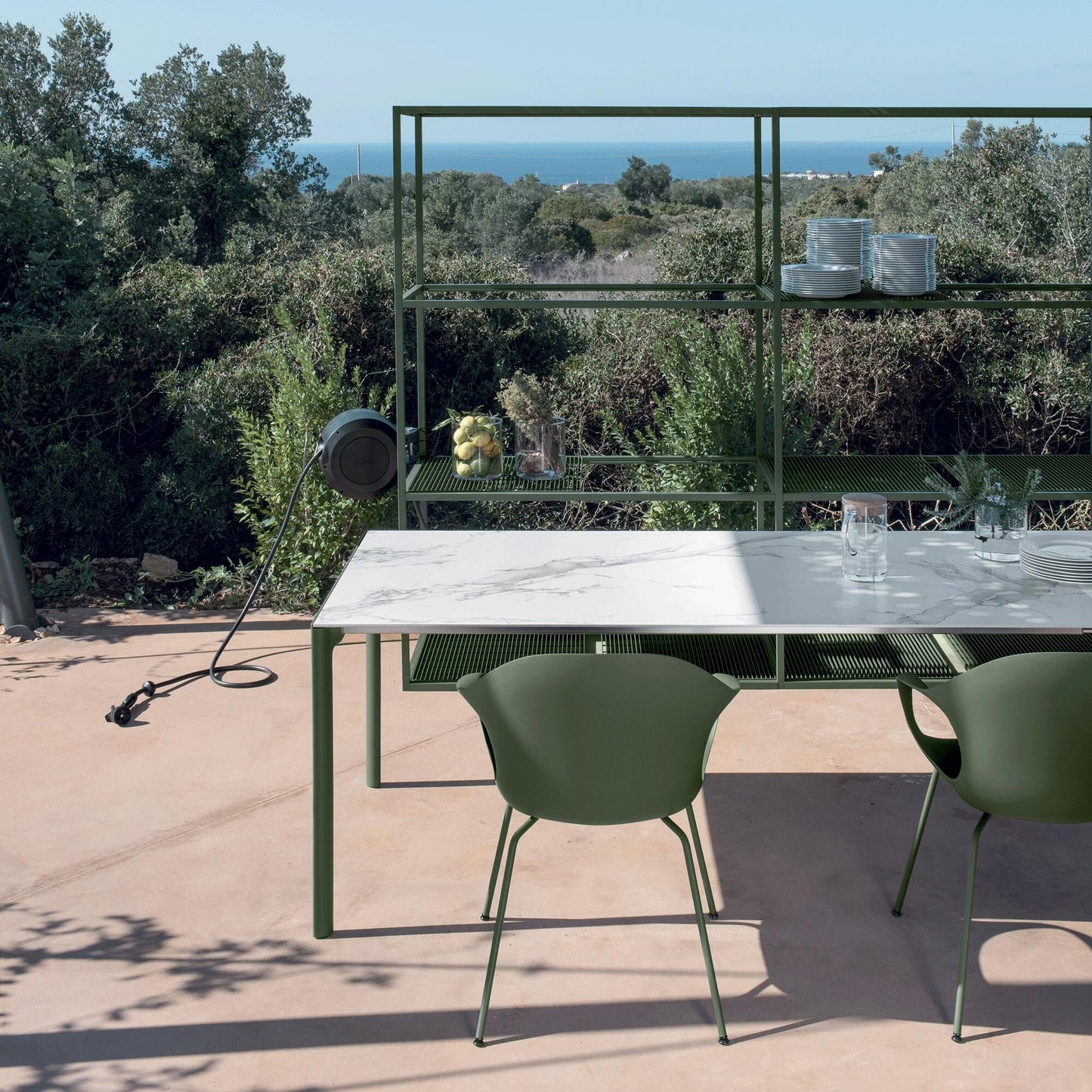 Elephant Garten-Armlehnstuhl