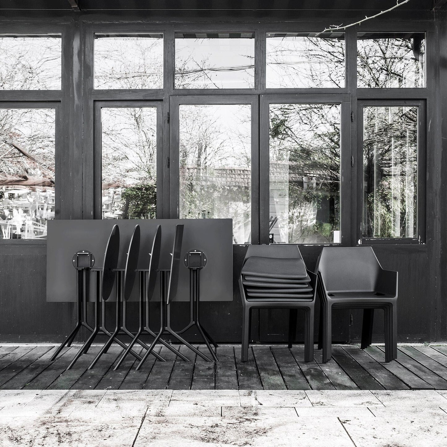 Poule Bistro Tisch rund Ø 60cm Schwarz