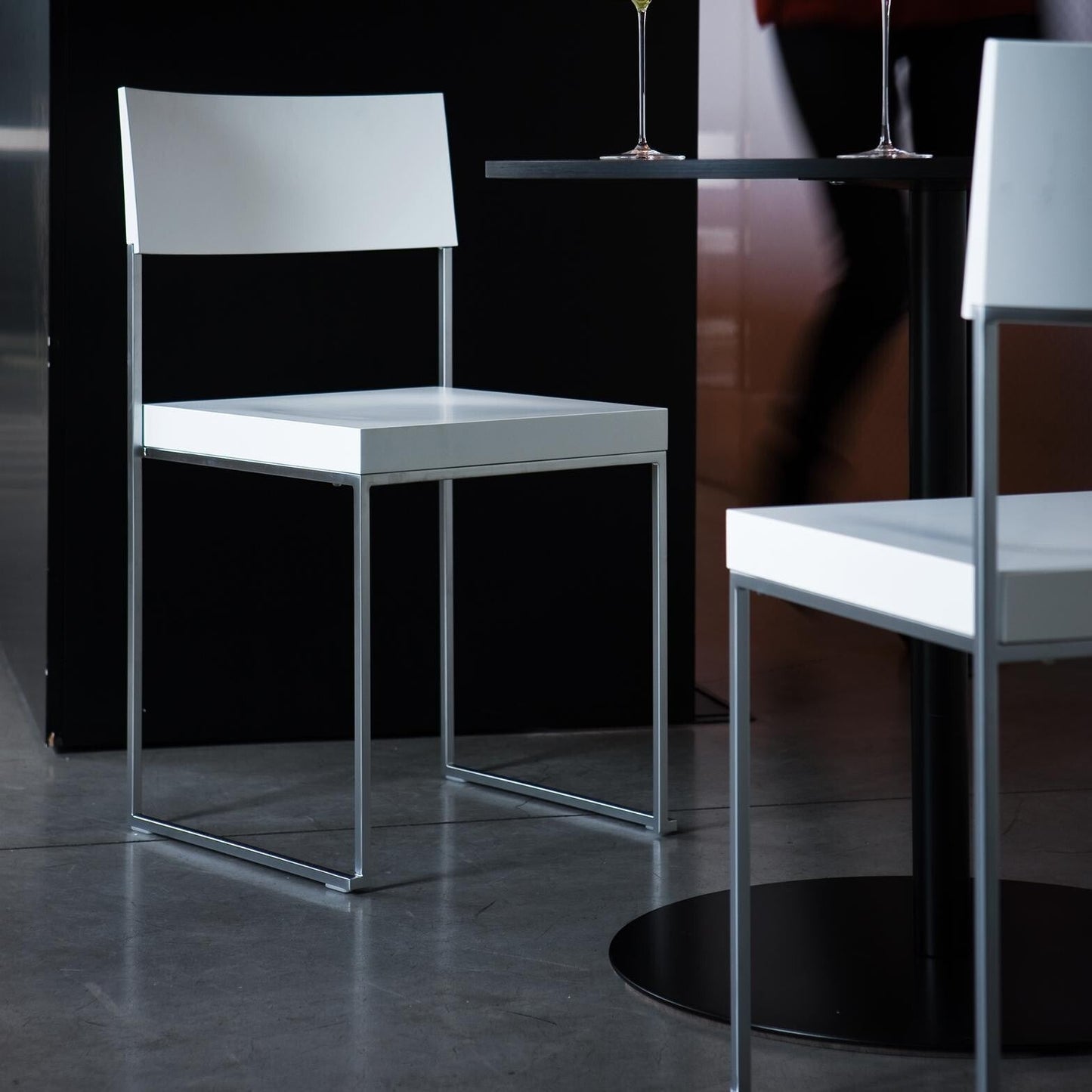 Cuba S56 Stuhl Sitzfläche Holz stapelbar