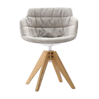 Flow Slim Armlehnstuhl Gestell Eiche VN gepolstert Natur