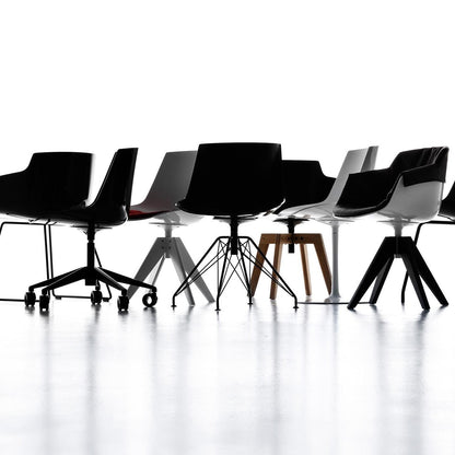 Flow Stuhl Füße VN in Eiche Weiß