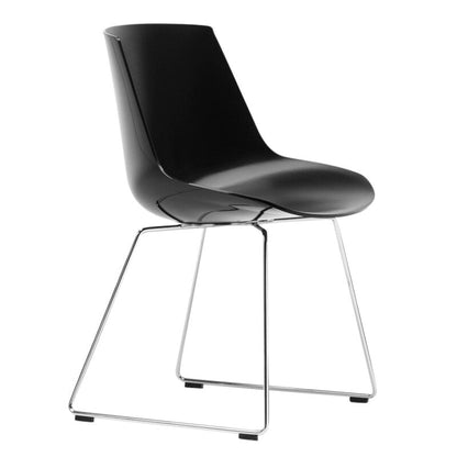 Flow Stuhl Kufengestell Schwarz