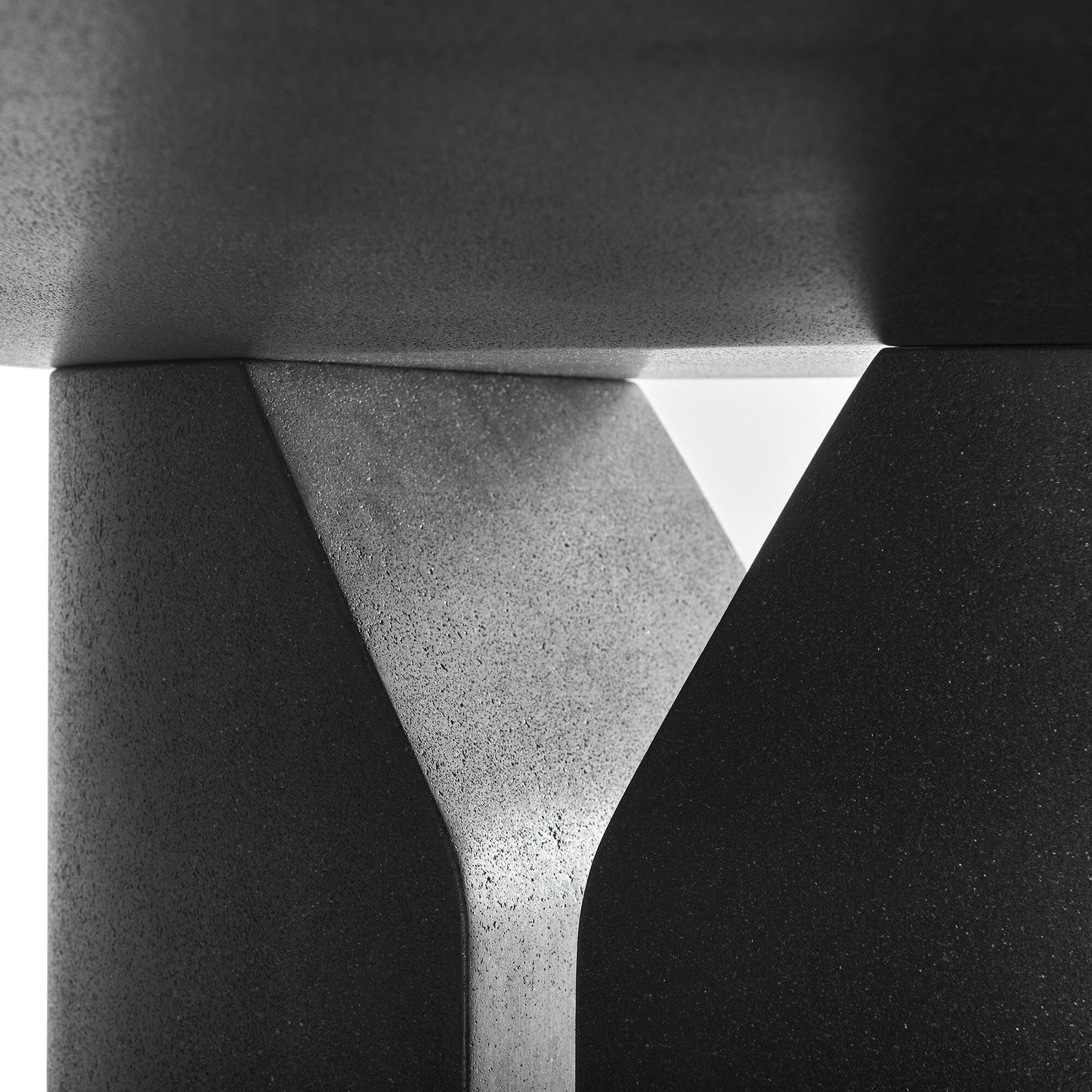 NVL Esstisch oval 120x200cm Weiß