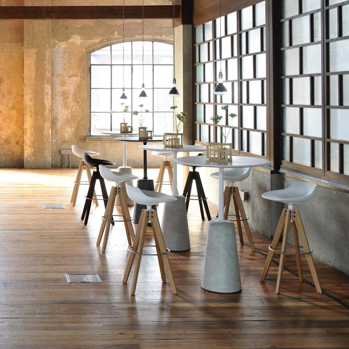 Rock Bartisch Ø80cm Natur