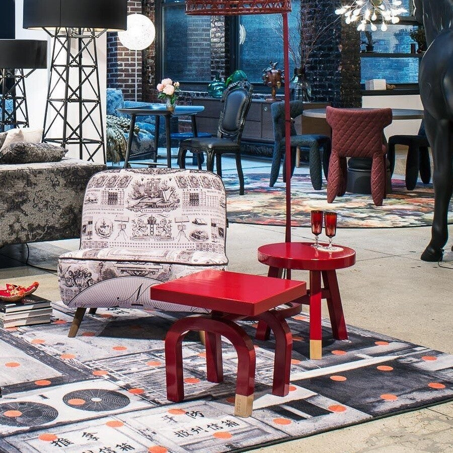 Common Comrades Emperor Beistelltisch