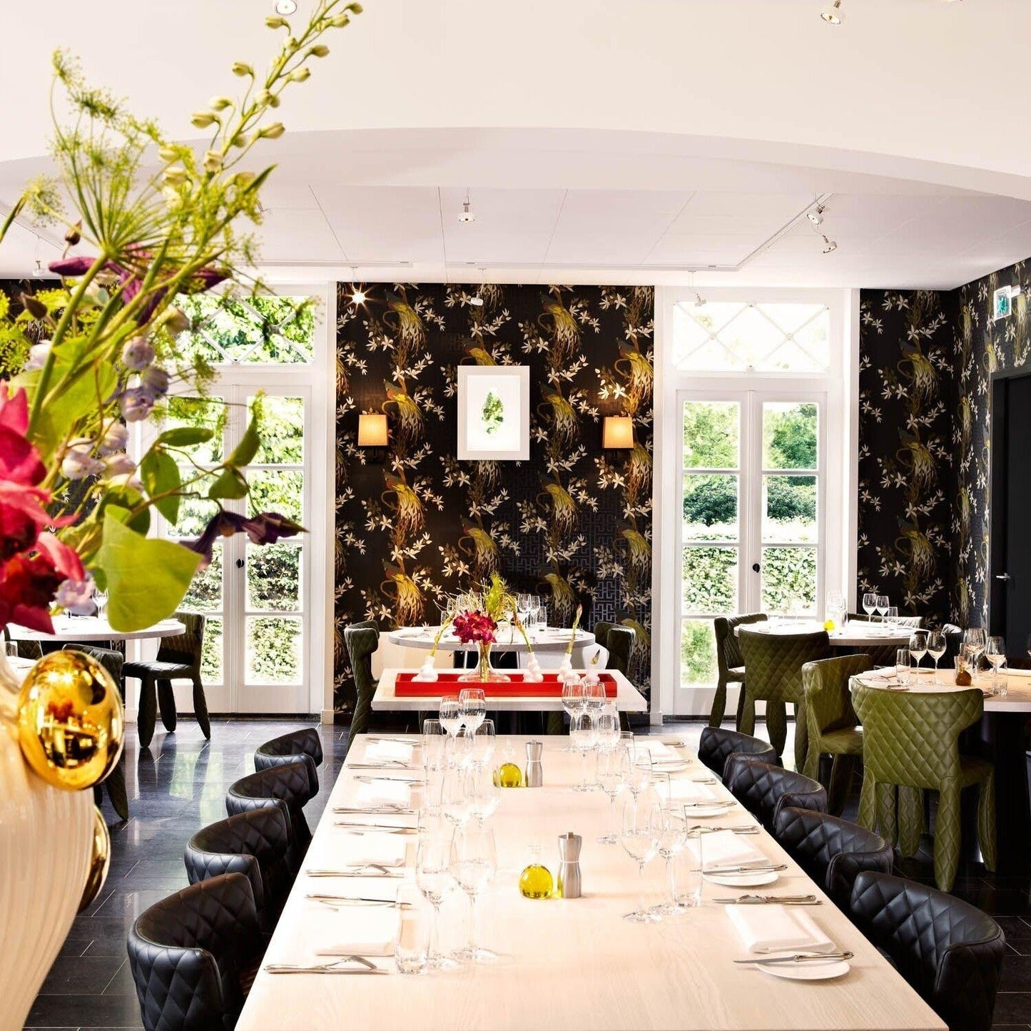 Monster Chair Schwarz