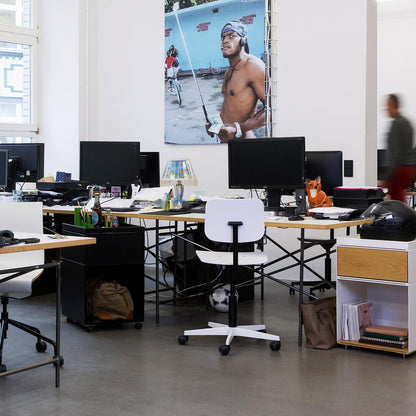 Eiermann 1 Tisch 180x90cm Gestell mittig Weiß