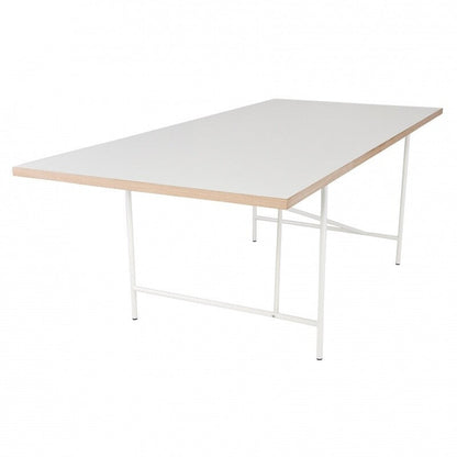 Eiermann 1 Tisch 200x90cm Gestell mittig Schwarz
