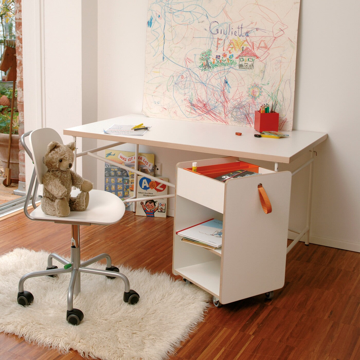 Schulfreu(n)de Eiermann Kinderschreibtisch 75x150cm Weiß