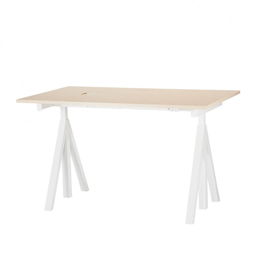 String Works Desk Schreibtisch Esche 140x78cm Weiß