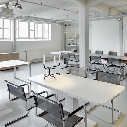 S 33 N Freischwinger Stuhl Schwarz