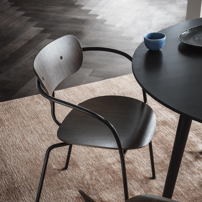 Pavilion AV2 Armlehnstuhl Schwarz