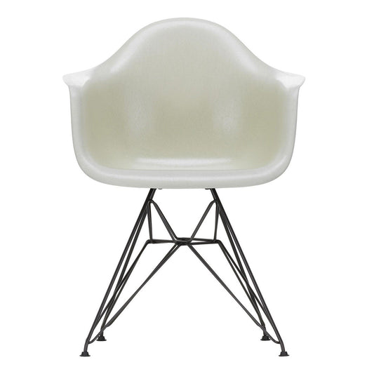 Eames Fiberglass Armchair DAR Gestell schwarz Schwarz