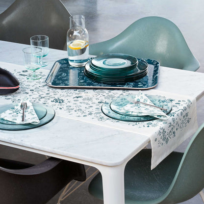 Eames Fiberglass Armchair DAX Gestell weiß Weiß