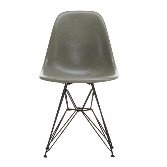 Eames Fiberglass Side Chair DSR schwarz Schwarz