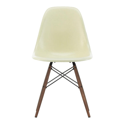 Eames Fiberglass Side Chair DSW Ahorn dunkel Schwarz