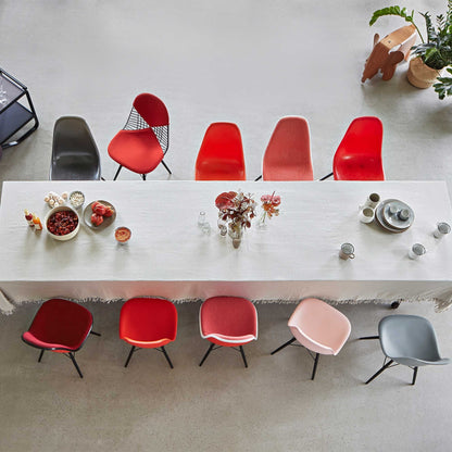 Eames Fiberglass Side Chair DSW Ahorn schwarz Schwarz