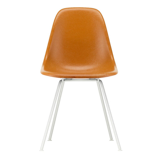 Eames Fiberglass Side Chair DSX Gestell weiß Weiß