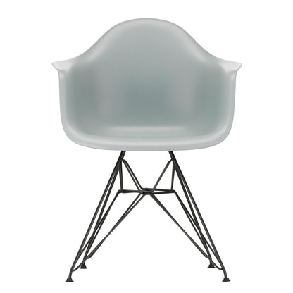Eames Plastic Armchair DAR RE Gestell schwarz Schwarz