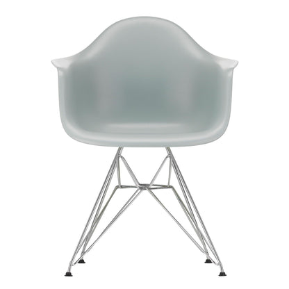 Eames Plastic Armchair DAR RE Gestell verchromt Schwarz