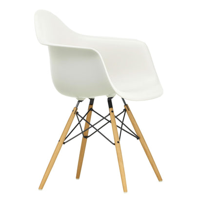 Eames Plastic Armchair DAW Gestell Esche Schwarz