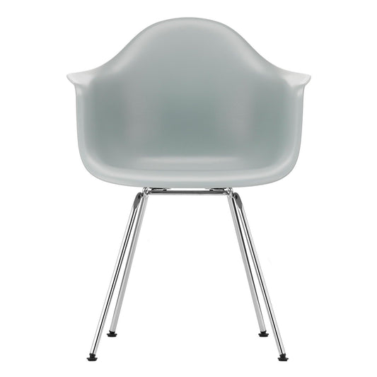 Eames Plastic Armchair DAX RE verchromt Schwarz