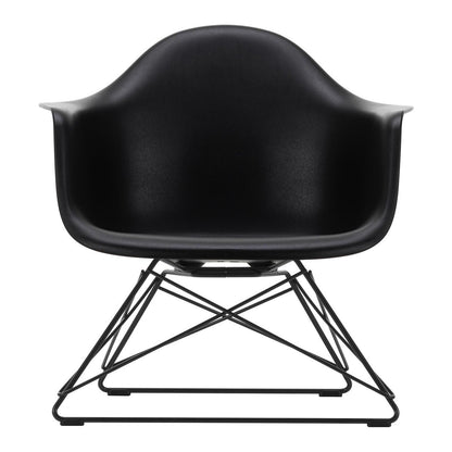 Eames Plastic Armchair LAR RE Gestell schwarz Schwarz