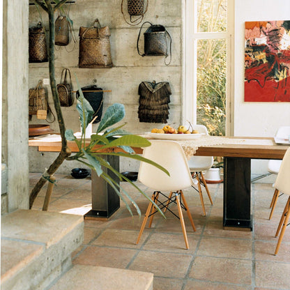 Eames Plastic Side Chair DSW Ahorn gelblich Schwarz