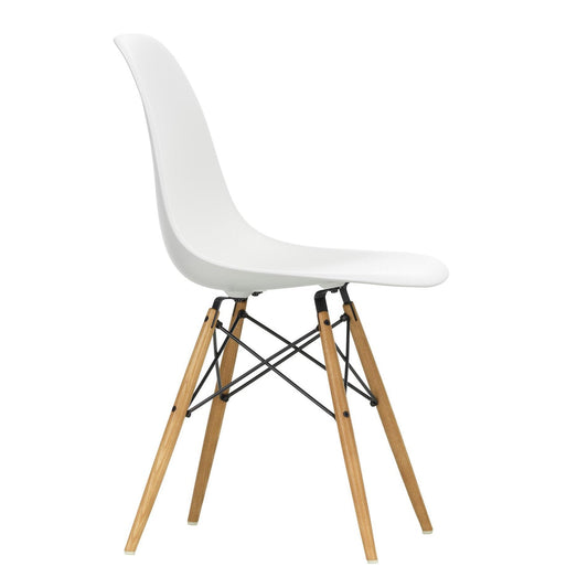 Eames Plastic Side Chair DSW Gestell Esche Schwarz