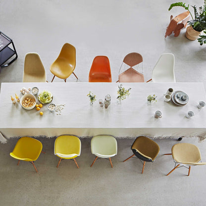 Eames Plastic Side Chair DSW RE Gestell Esche Schwarz