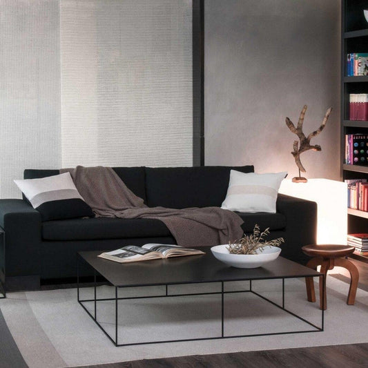 Slim Irony Couchtisch 124x124cm Schwarz